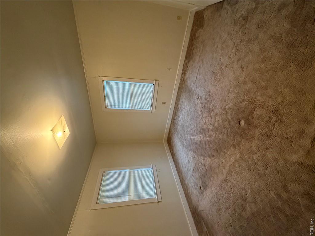 27084 Dogwood Bend Rd Property Photo 13