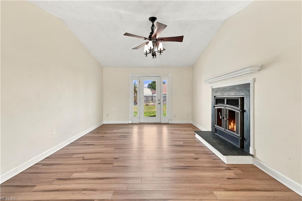 1877 Scarlotti Ct Property Photo 20