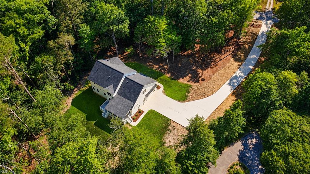 940 Dare Rd Property Photo 3