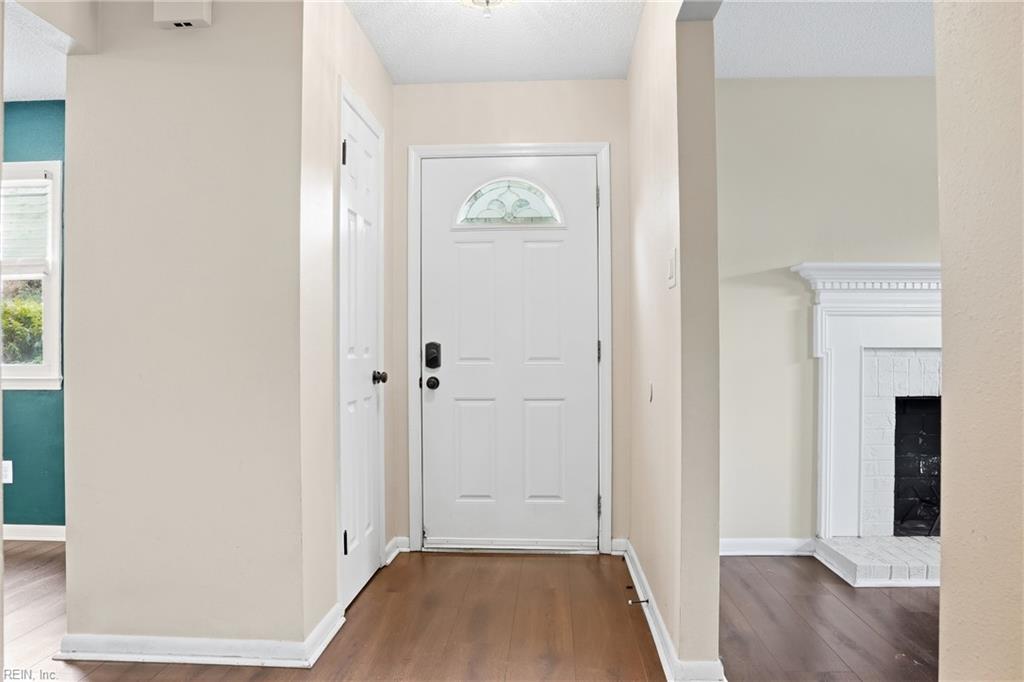415 Shagbark Rd Property Photo 3