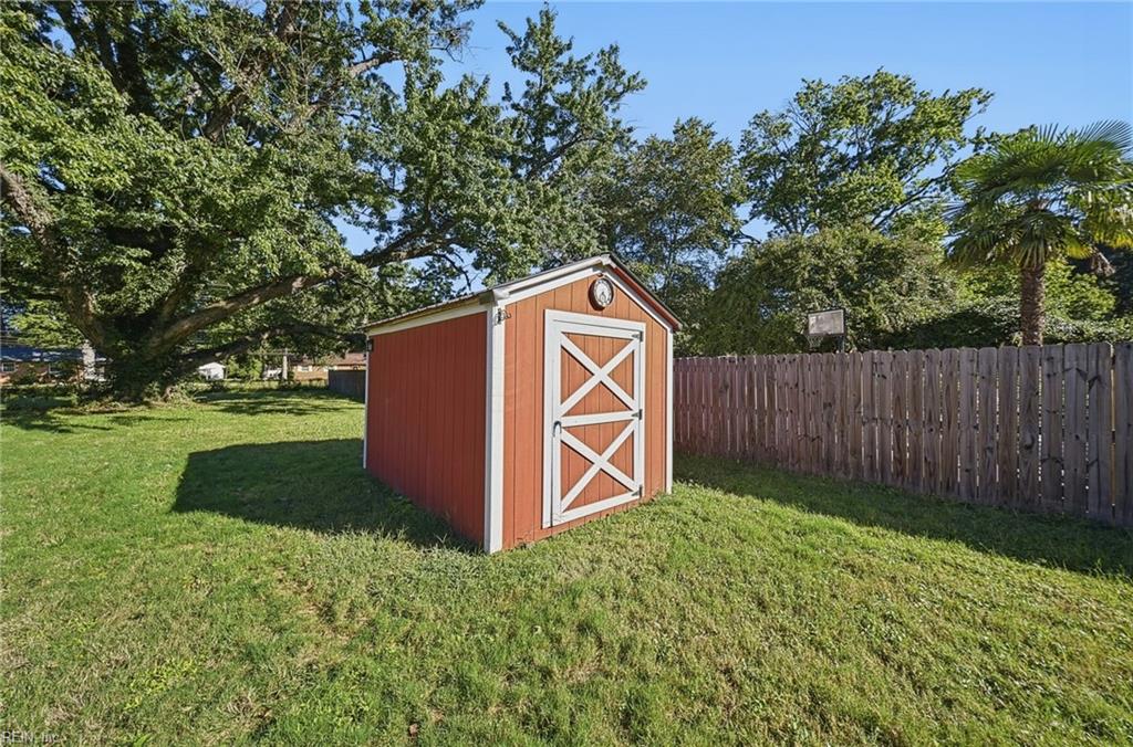 5612 Bingham Dr Property Photo 28