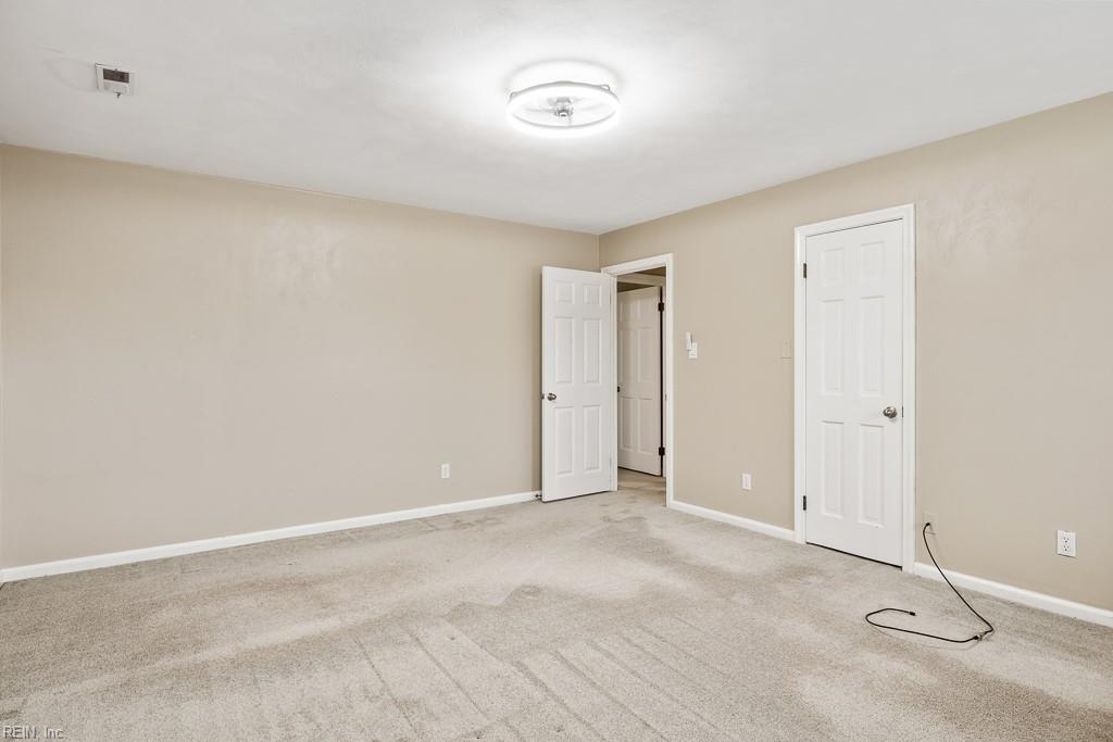 1400 Leominster Ct Property Photo 24