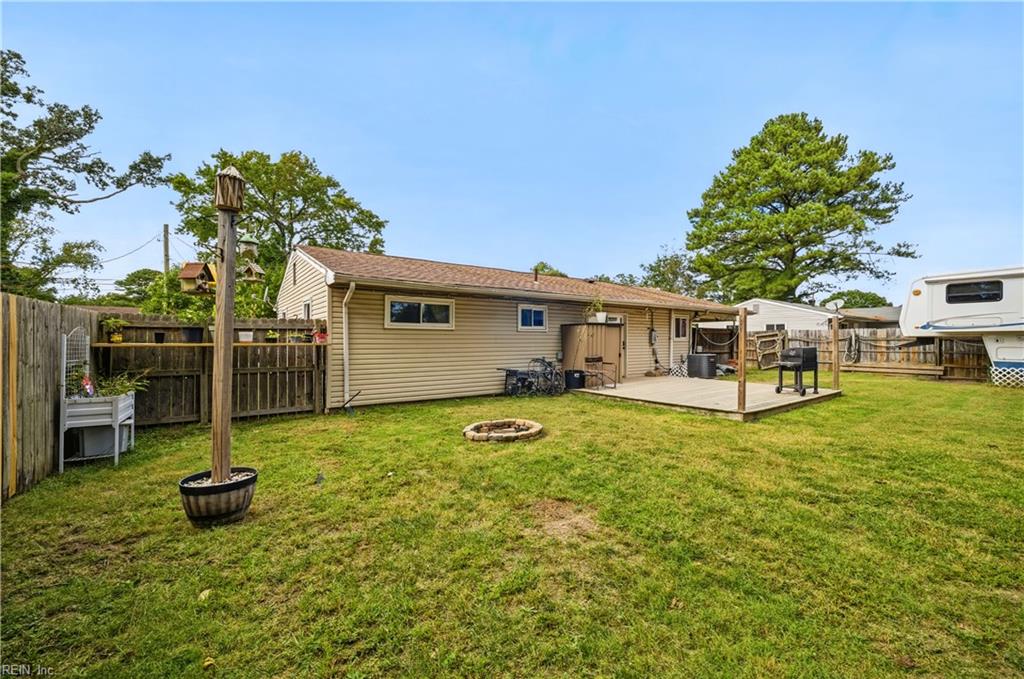 772 De Laura Ln Property Photo 14