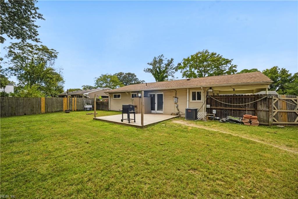 772 De Laura Ln Property Photo 16
