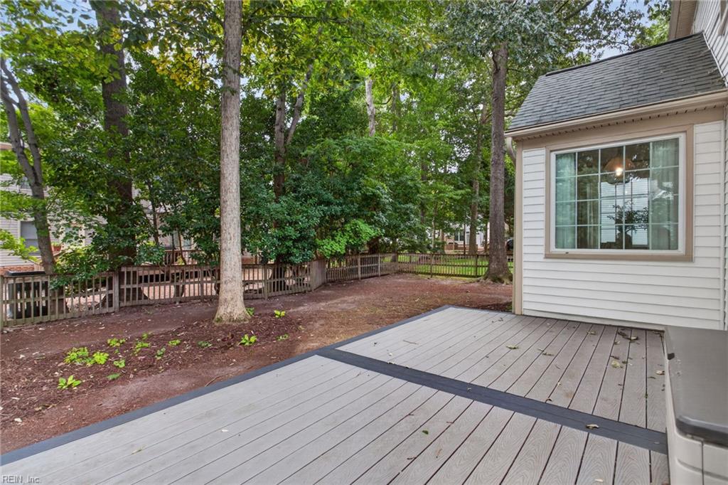 101 Gorham Ct Property Photo 35