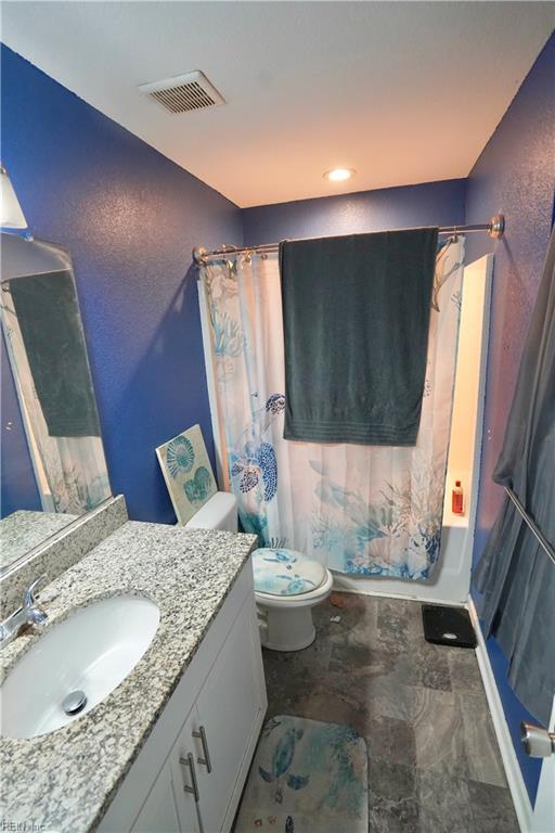310 Saint James Ave Property Photo 11