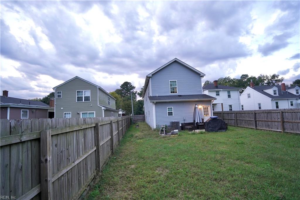 310 Saint James Ave Property Photo 16