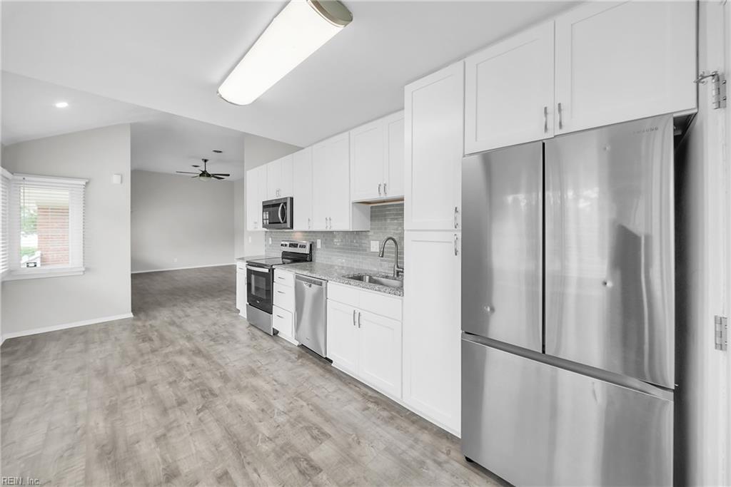 6905 Adele Dr Property Photo 3