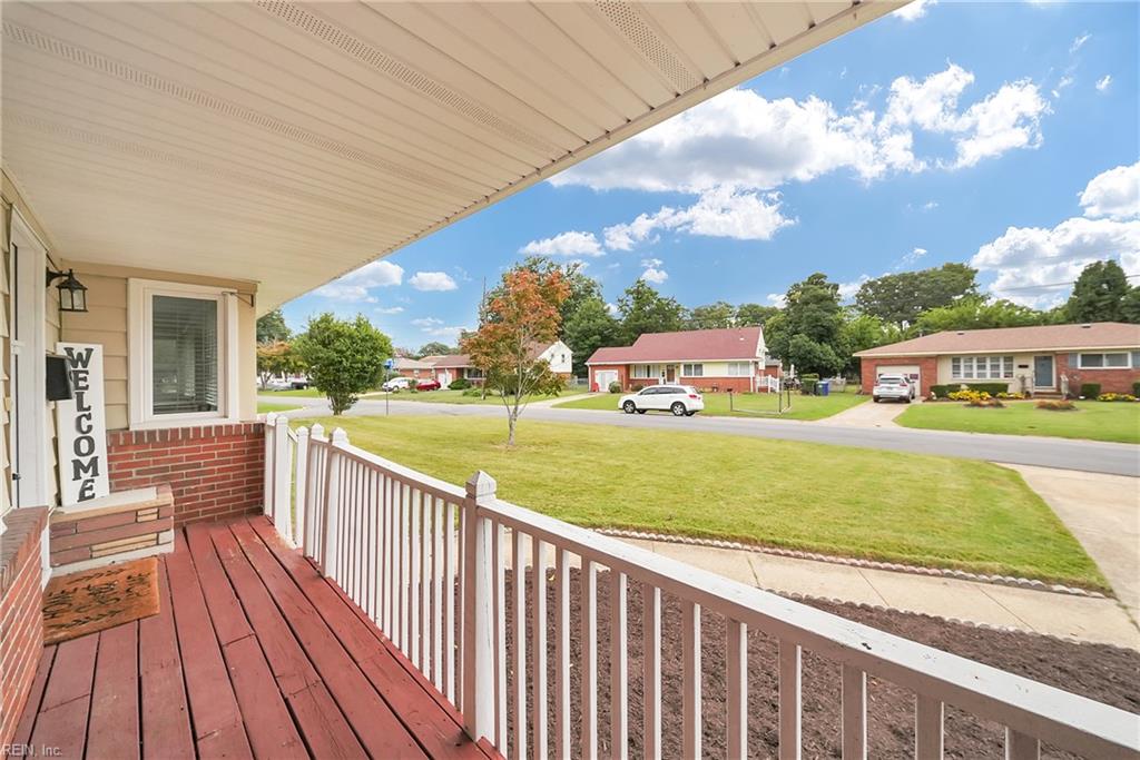 6905 Adele Dr Property Photo 8