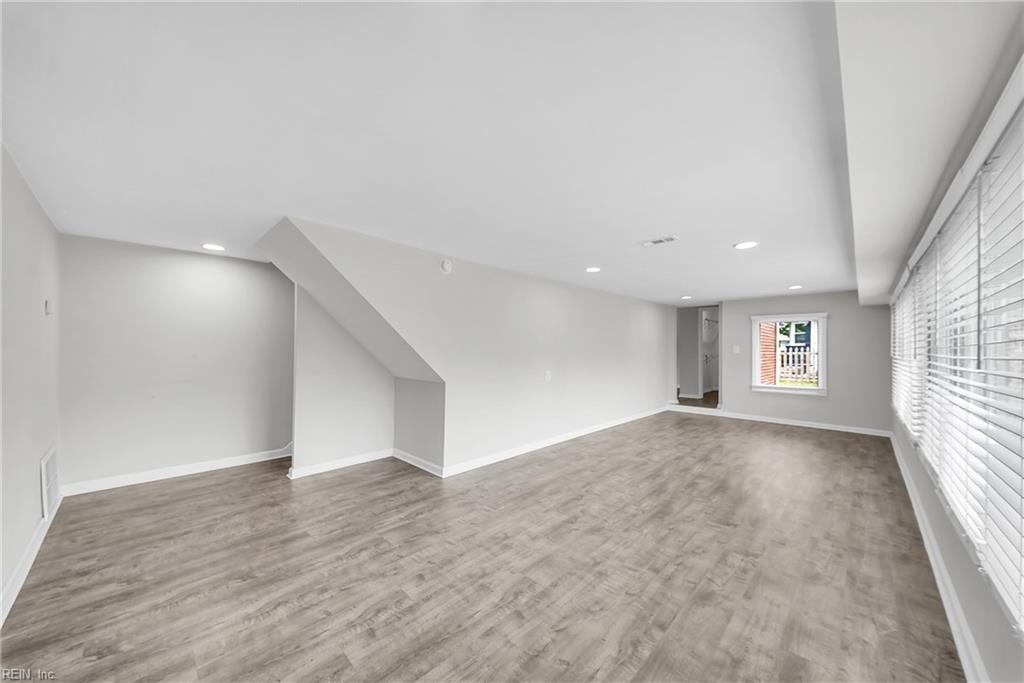 6905 Adele Dr Property Photo 21