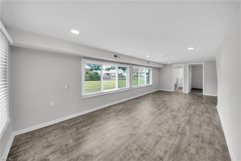 6905 Adele Dr Property Photo 22