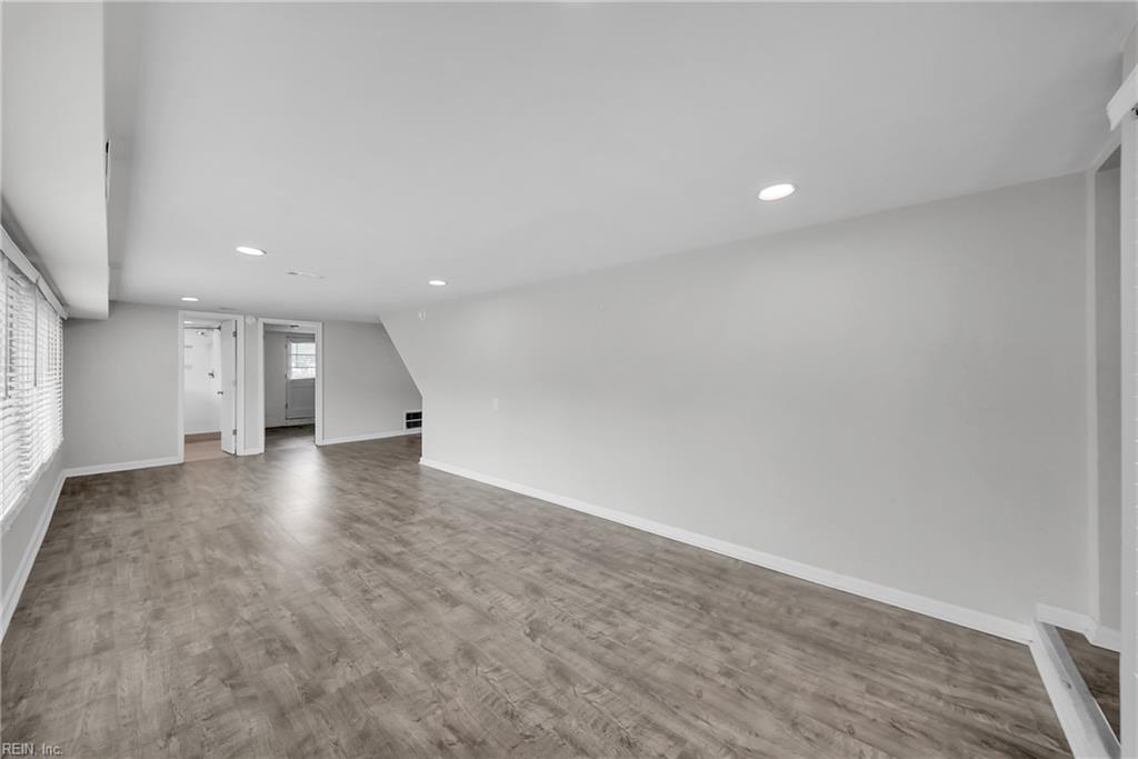 6905 Adele Dr Property Photo 23