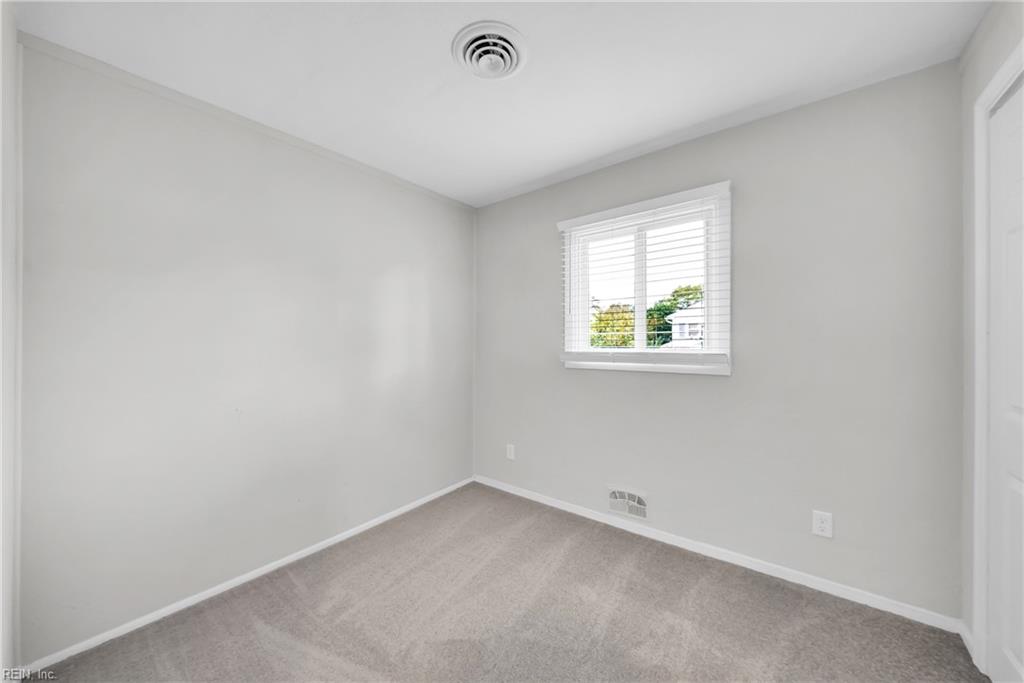 6905 Adele Dr Property Photo 33