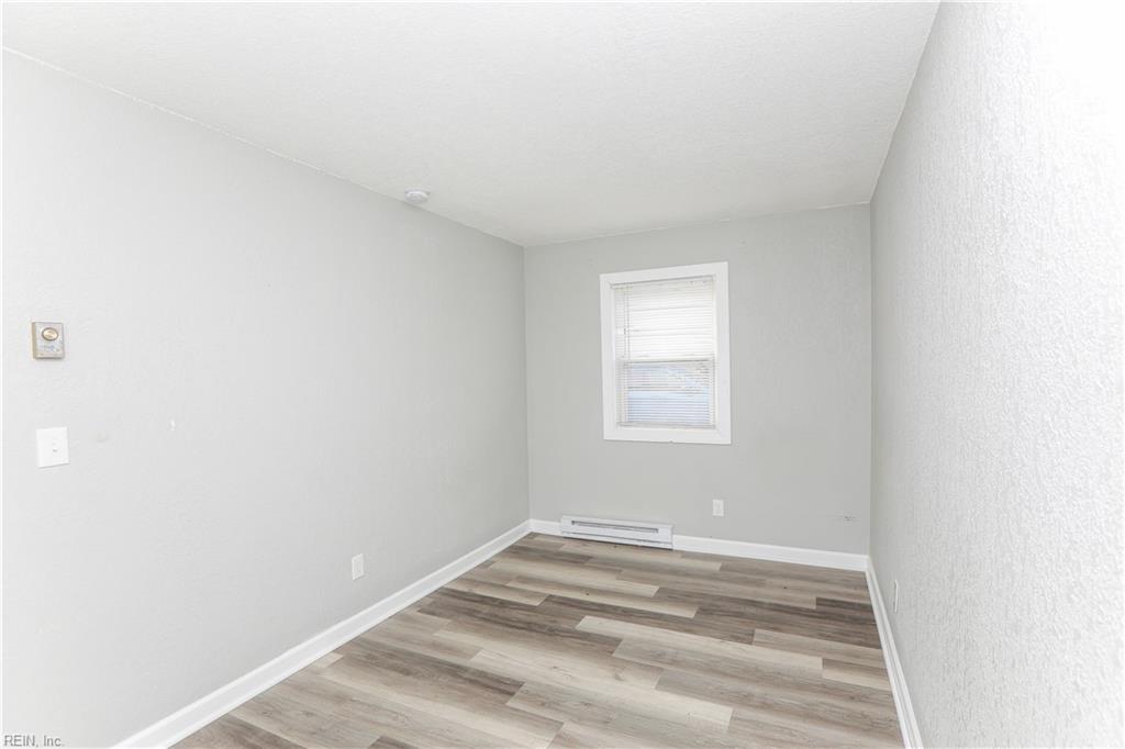 1419 Goff St Property Photo 2