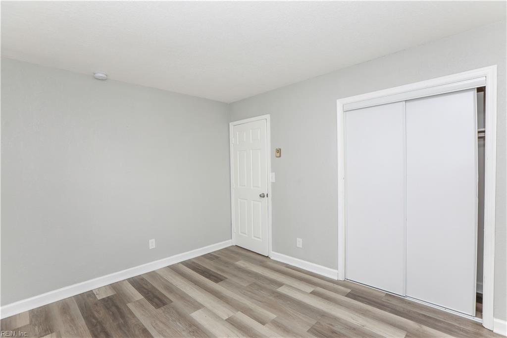 1419 Goff St Property Photo 4
