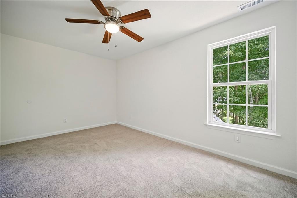 2604 Elkhart St Property Photo 21