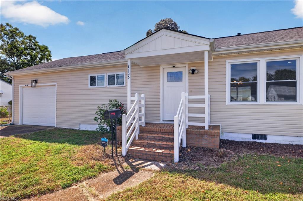 2125 Dean Dr Property Photo 2