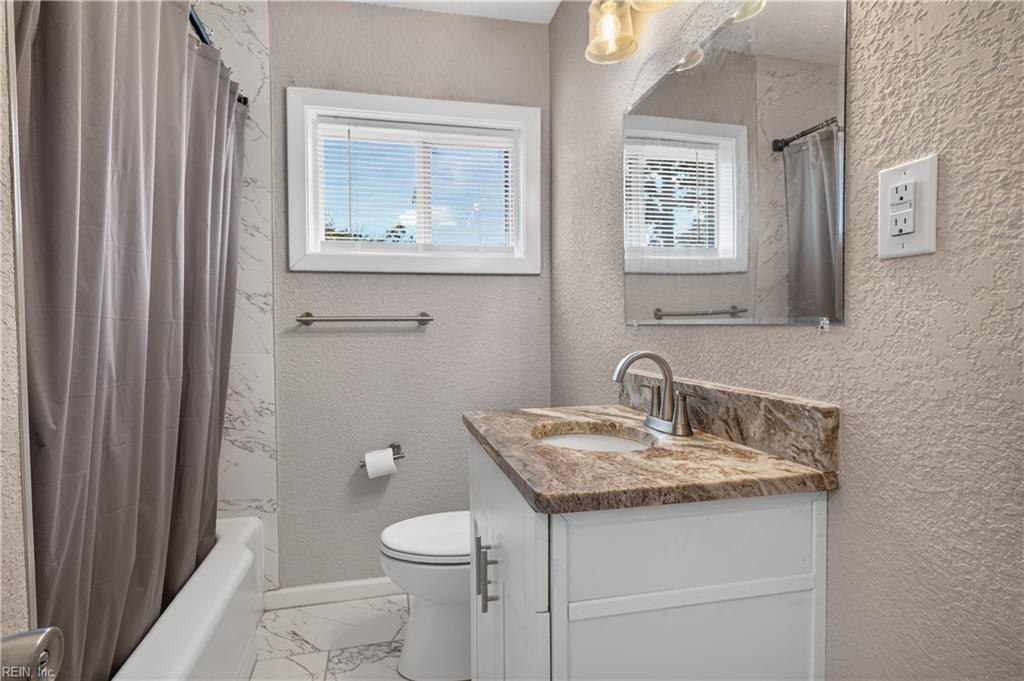 2125 Dean Dr Property Photo 19