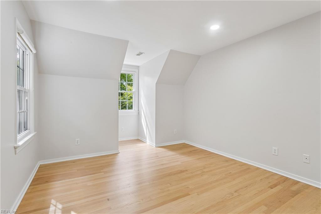 1 Kensington Ct Property Photo 22
