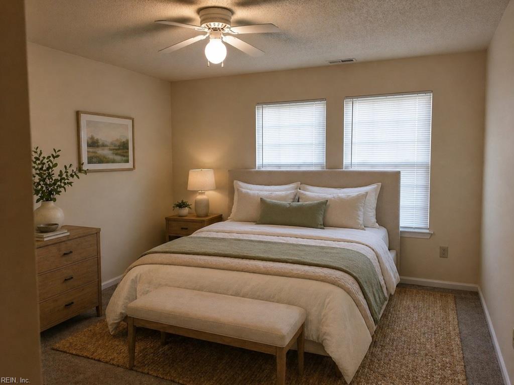 351 Fort Worth Ave Property Photo 6