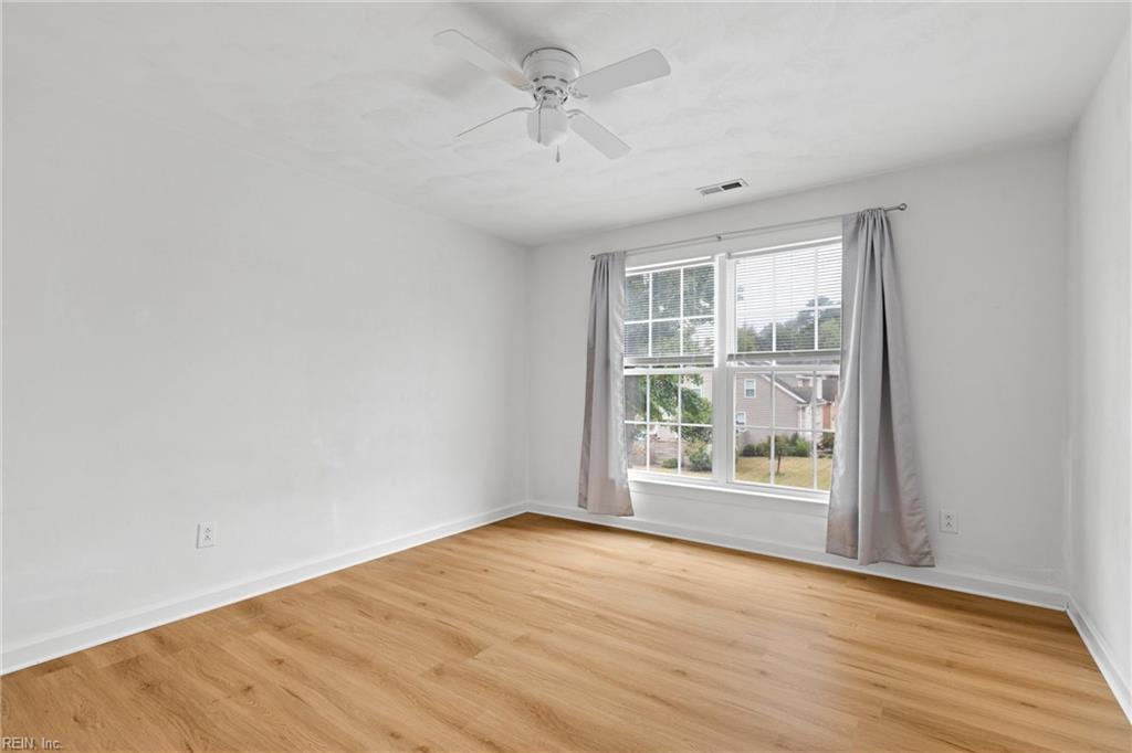 1456 Shoveller Ave Property Photo 19