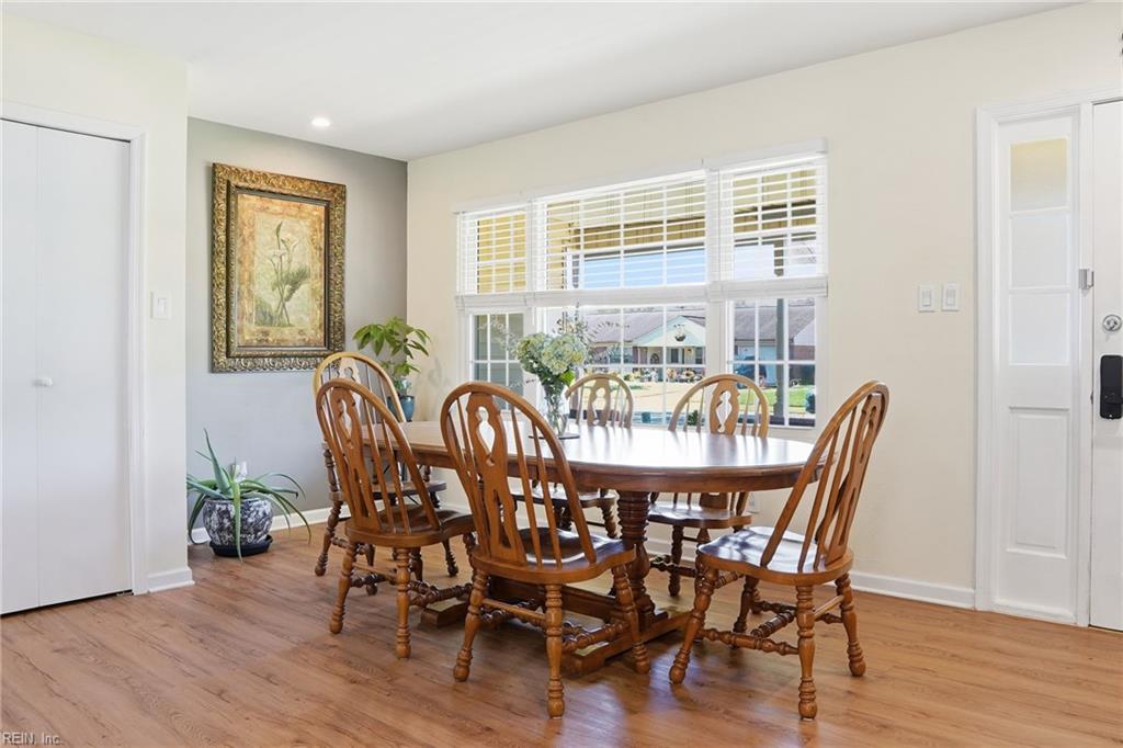 4576 Steeplechase Dr Property Photo 4