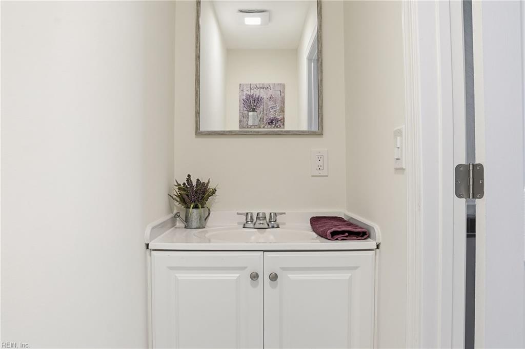 4576 Steeplechase Dr Property Photo 13