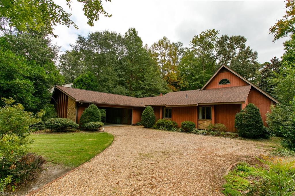 210 Walden Dr Property Photo 1