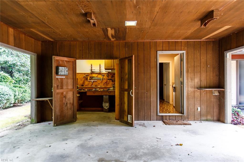 210 Walden Dr Property Photo 4
