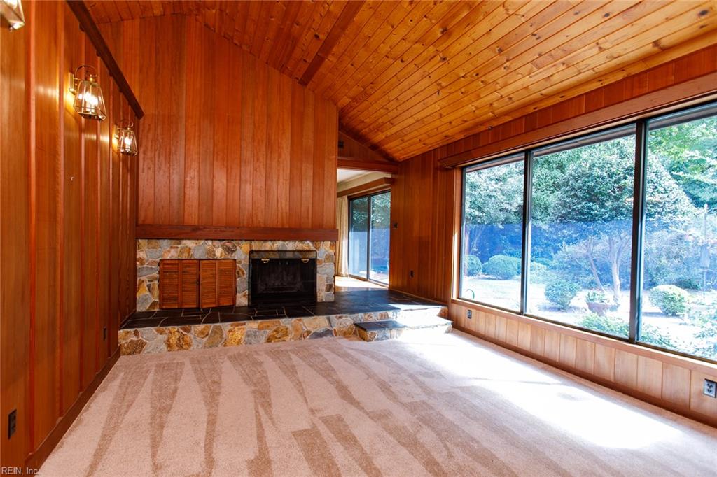 210 Walden Dr Property Photo 9