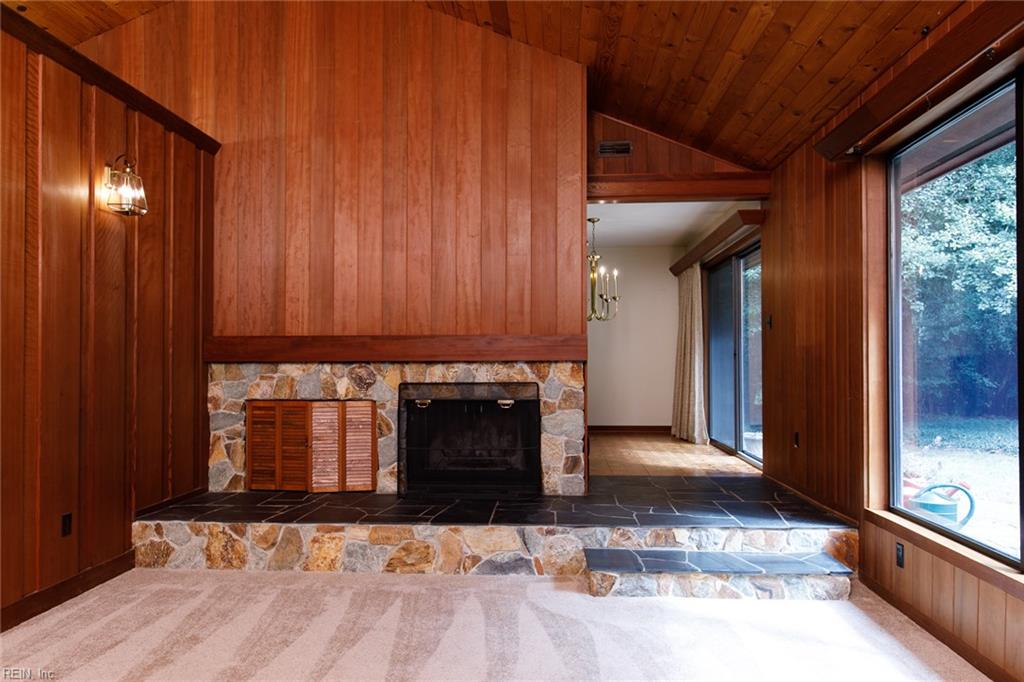 210 Walden Dr Property Photo 11