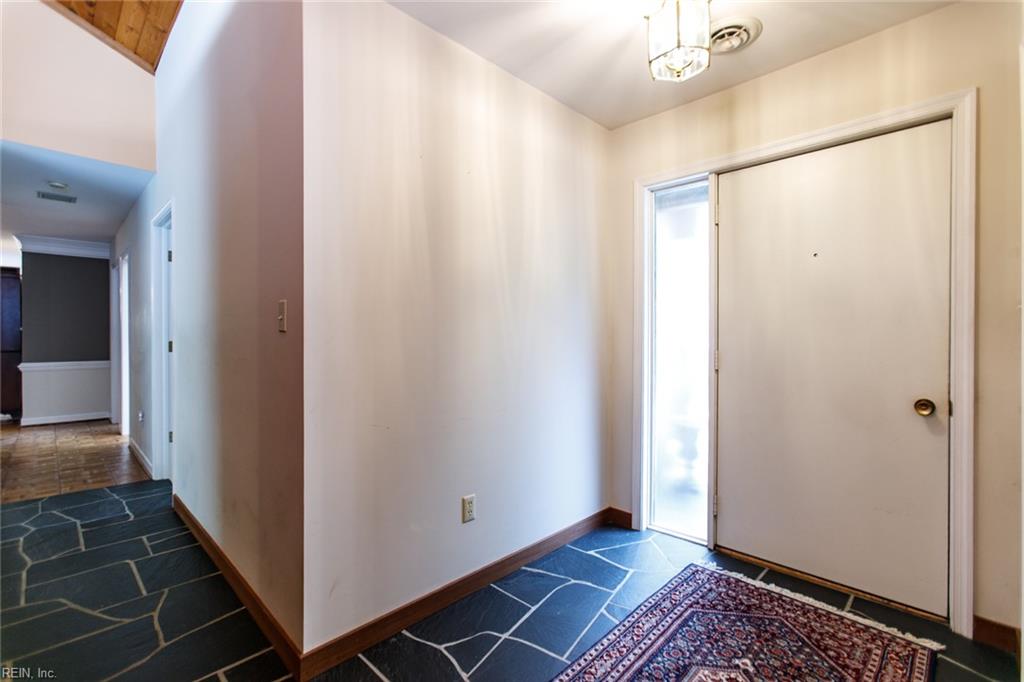 210 Walden Dr Property Photo 19