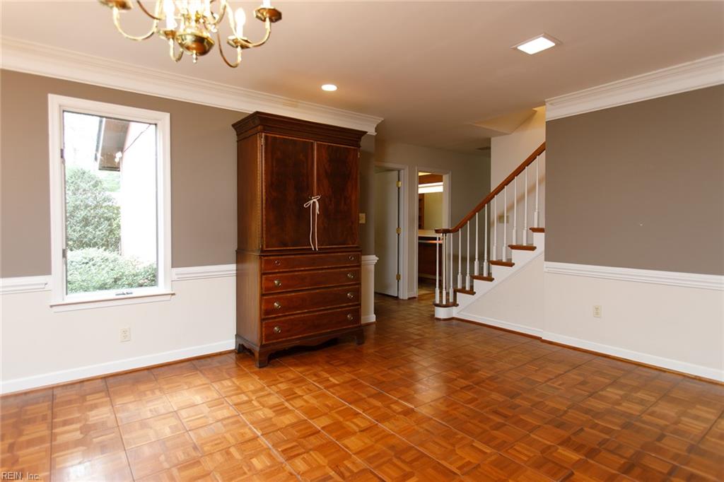 210 Walden Dr Property Photo 29
