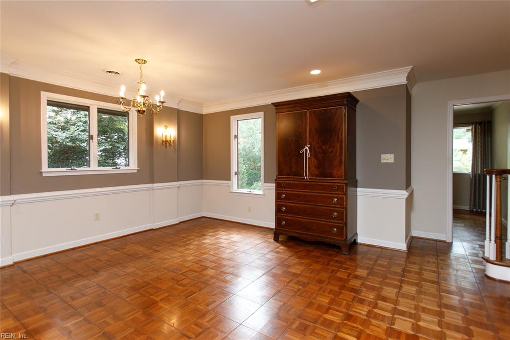 210 Walden Dr Property Photo 30
