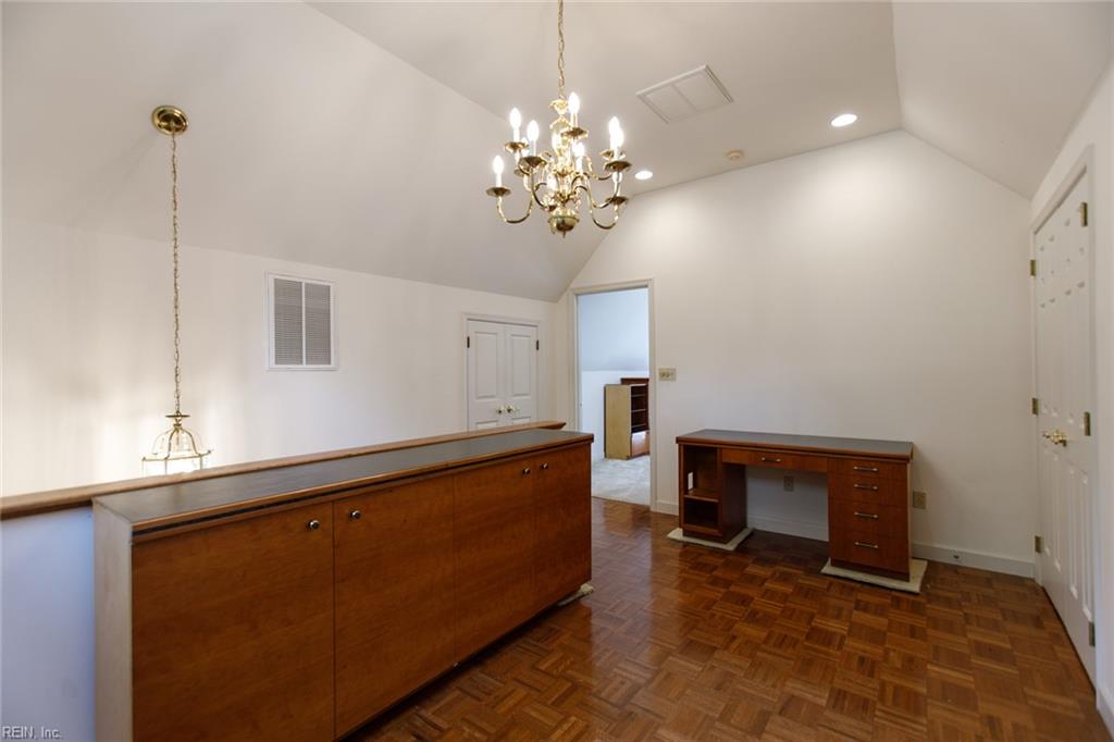 210 Walden Dr Property Photo 45