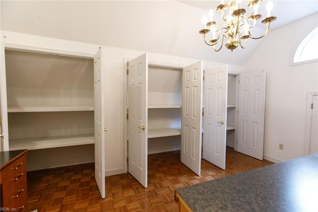 210 Walden Dr Property Photo 46