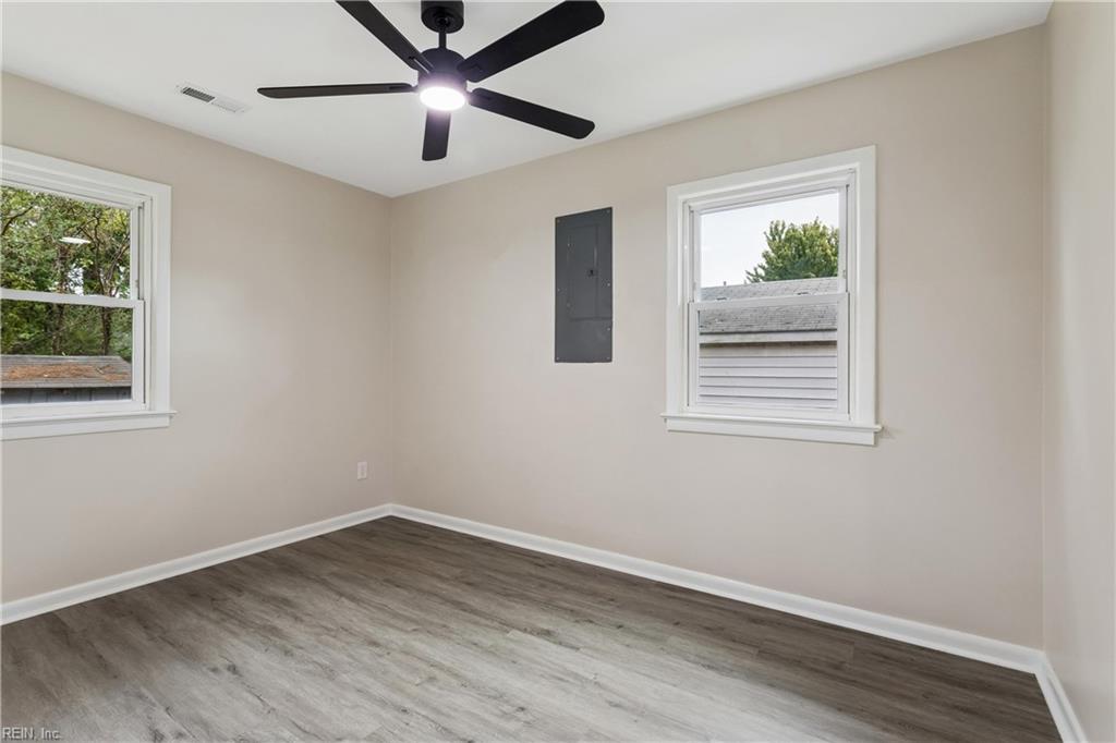 1011 76th St Property Photo 29