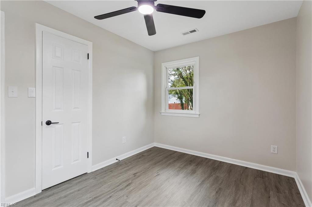 1011 76th St Property Photo 31