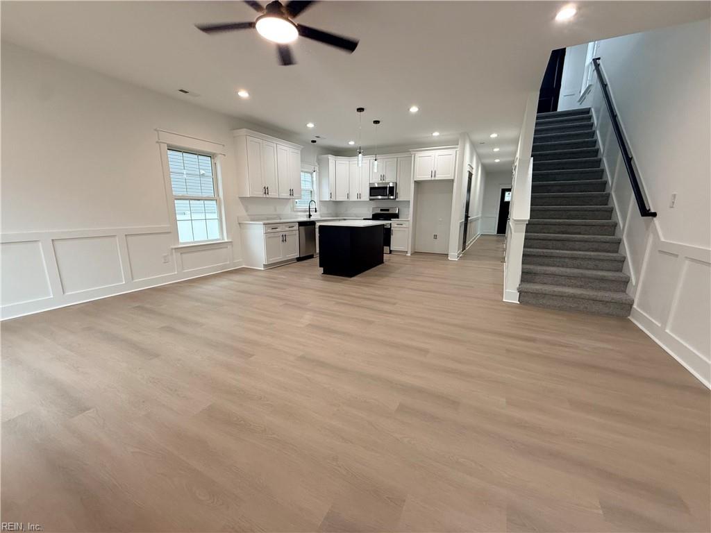 706 Factory St Property Photo 2