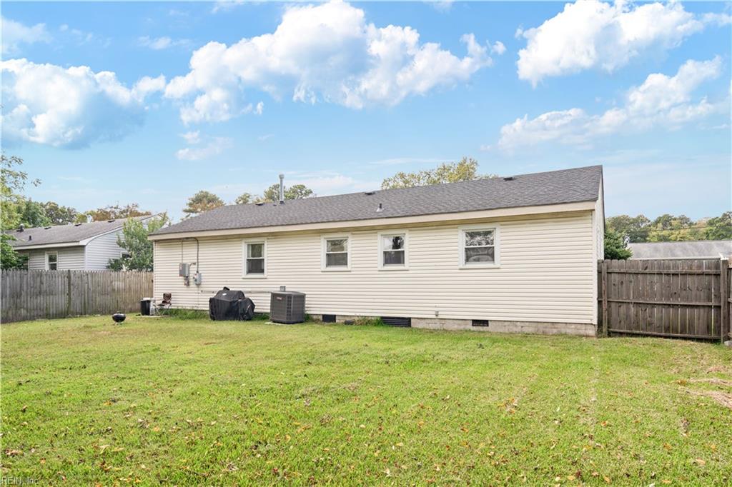 2712 Spruce St Property Photo 27