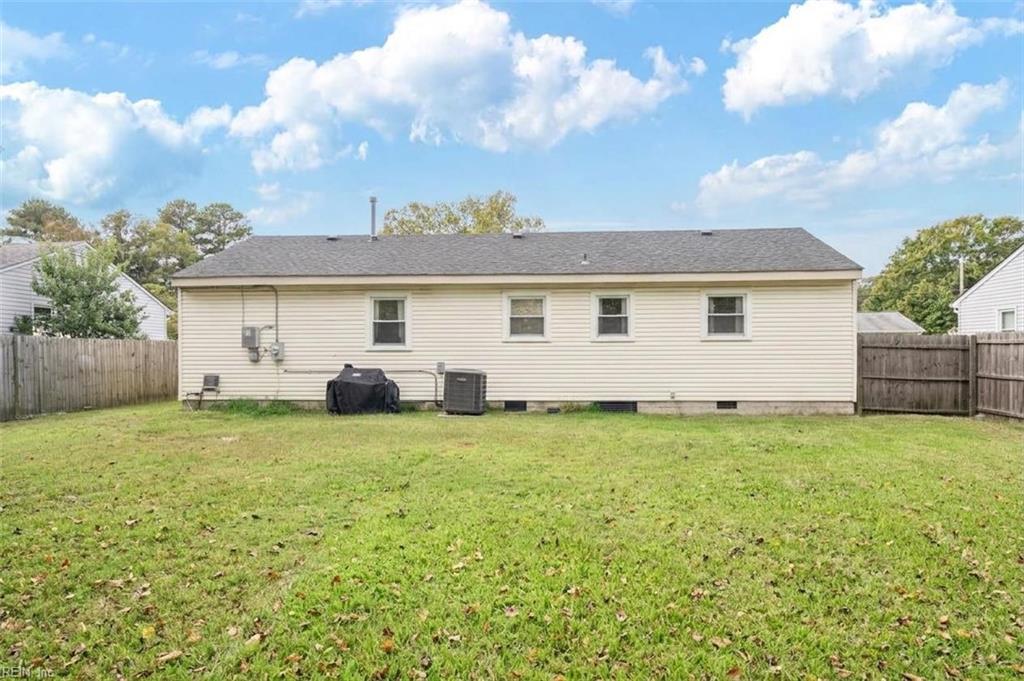 2712 Spruce St Property Photo 29