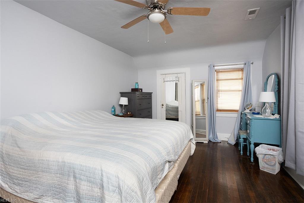 9606 Selby Pl Property Photo 23