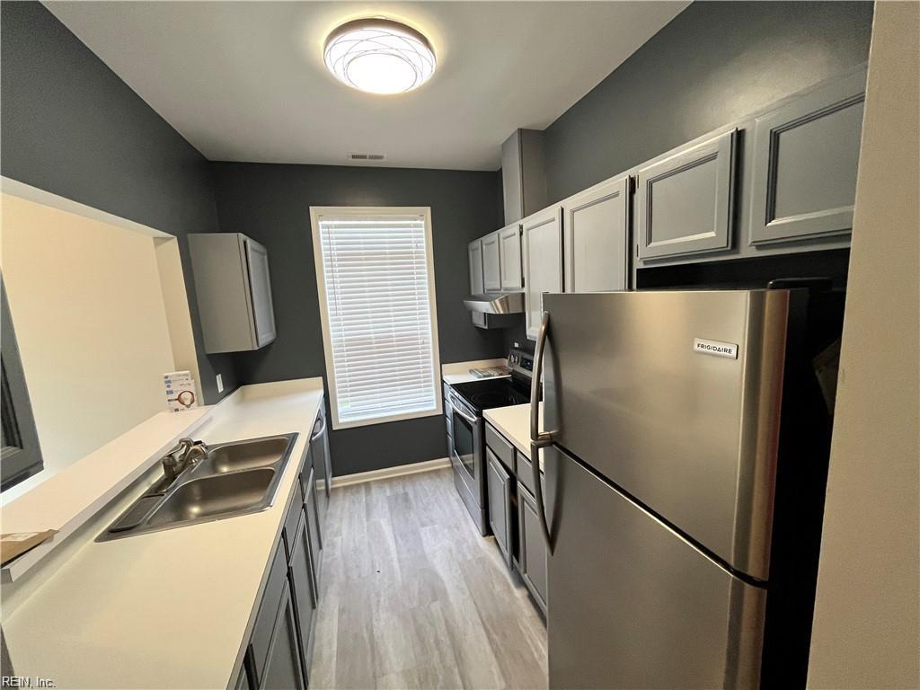 6 Madison Chse Property Photo 14