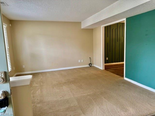 4833 Halwell Dr Property Photo 6