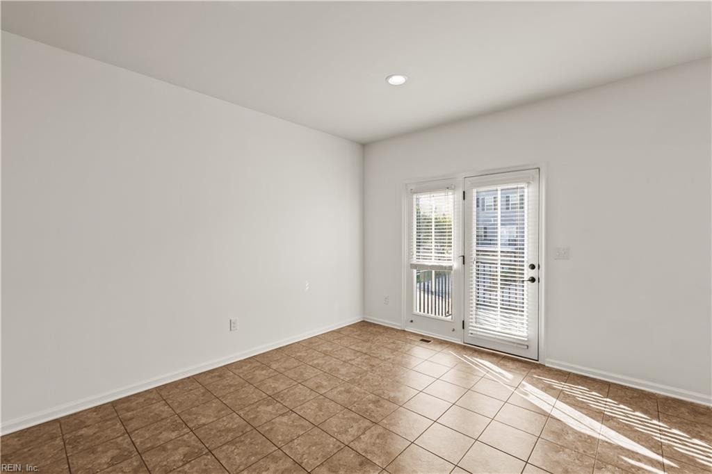 5680 Freewill Ln Property Photo 12