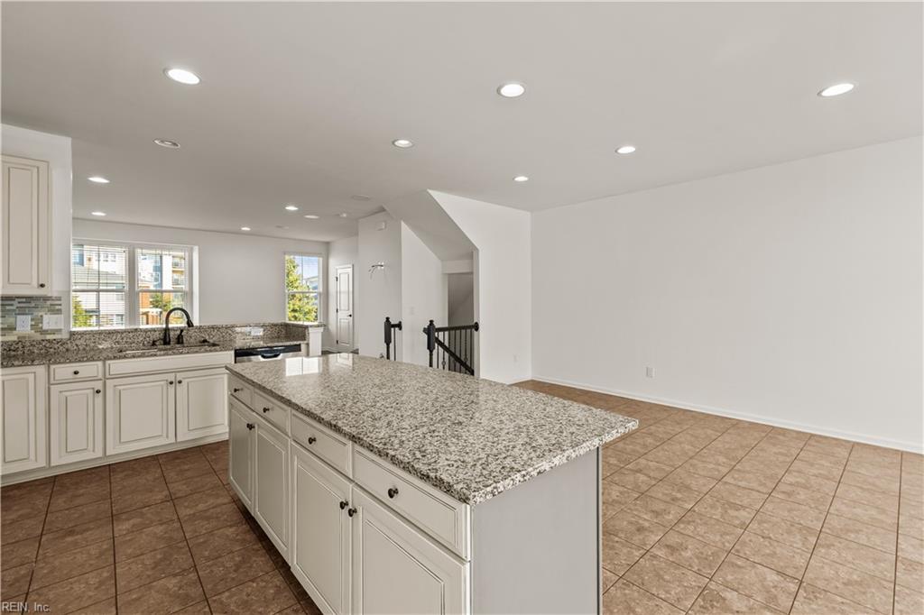 5680 Freewill Ln Property Photo 14