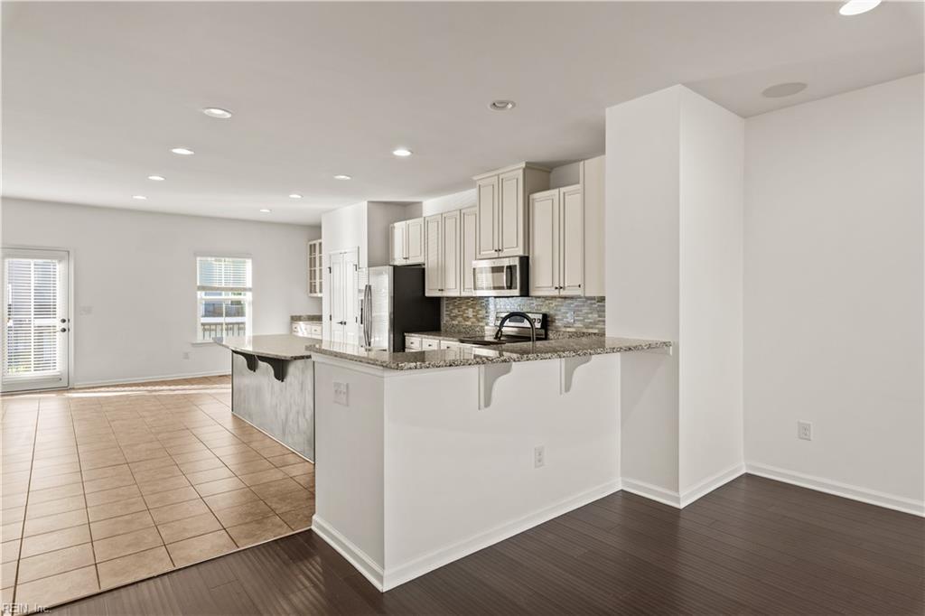 5680 Freewill Ln Property Photo 16