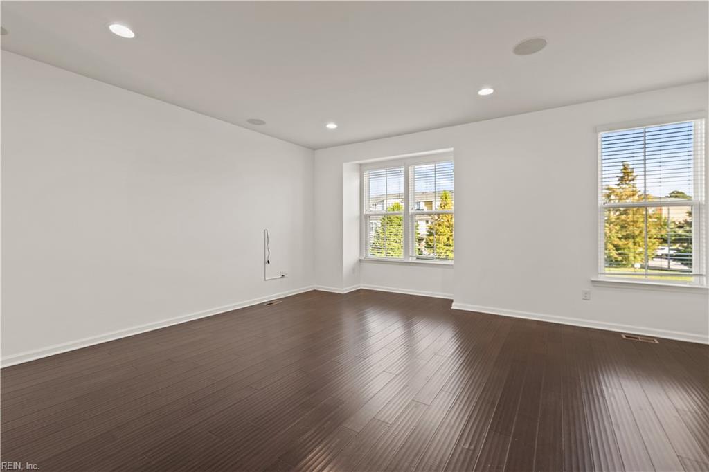 5680 Freewill Ln Property Photo 17
