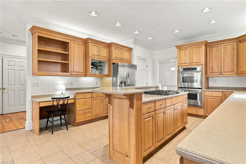 2569 Lotus Creek Dr Property Photo 8