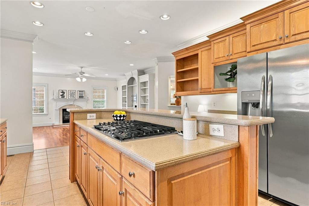 2569 Lotus Creek Dr Property Photo 10